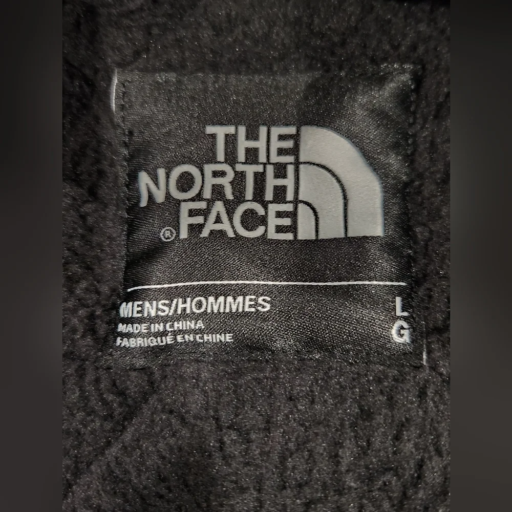The North Face Men's Cuchillo 2.0 Quilted Dark Gray Fleece Lined Vest. Size L. - Picture 5 of 9